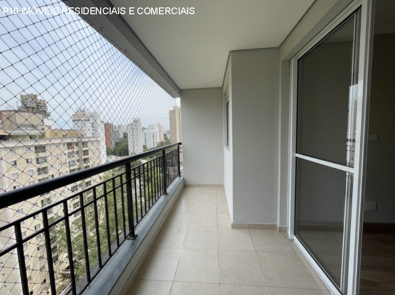 Apartamento à venda com 3 quartos, 70m² - Foto 3