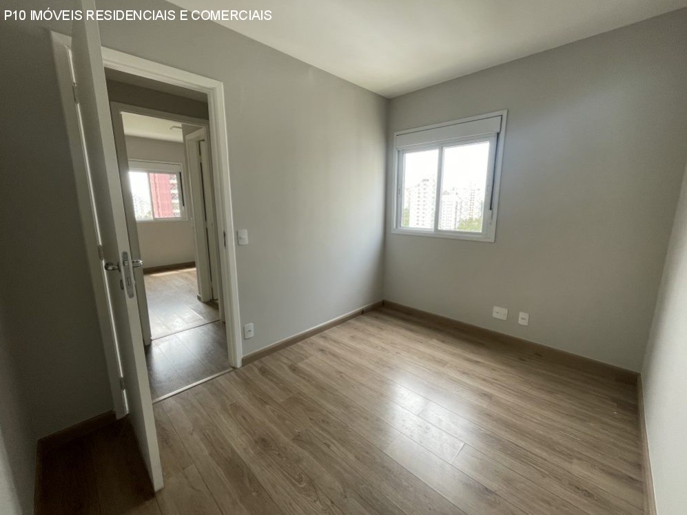 Apartamento à venda com 3 quartos, 70m² - Foto 13