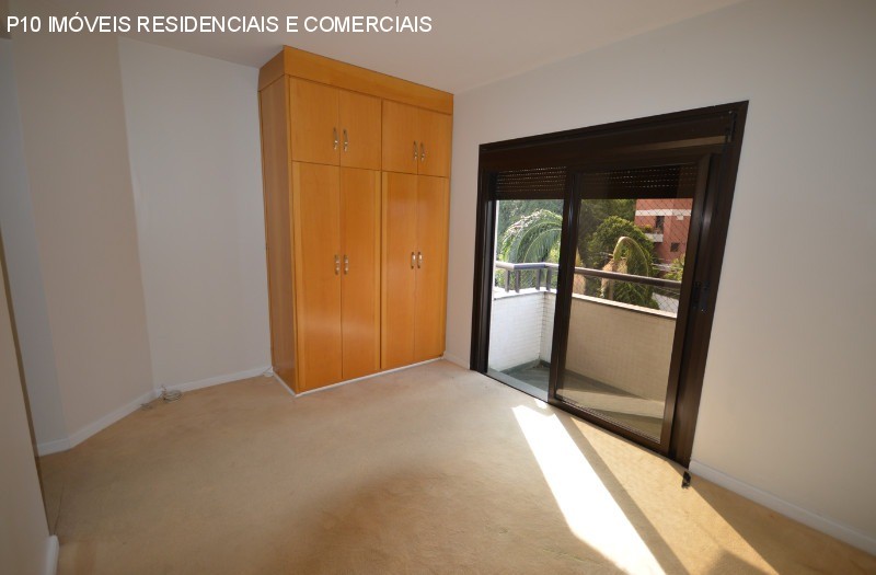 Apartamento à venda com 4 quartos, 196m² - Foto 9