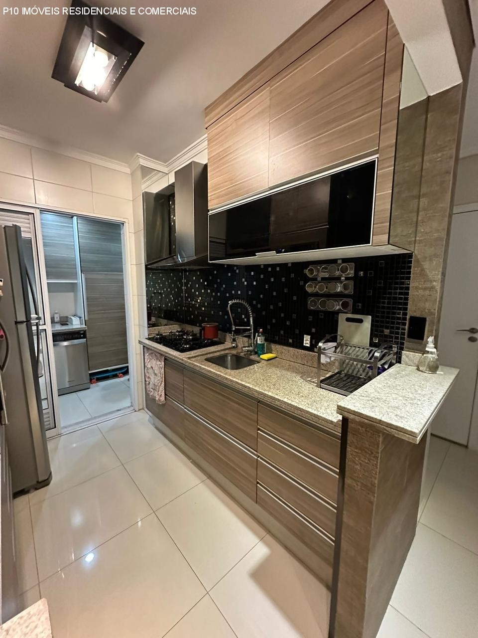 Apartamento à venda com 3 quartos, 96m² - Foto 8