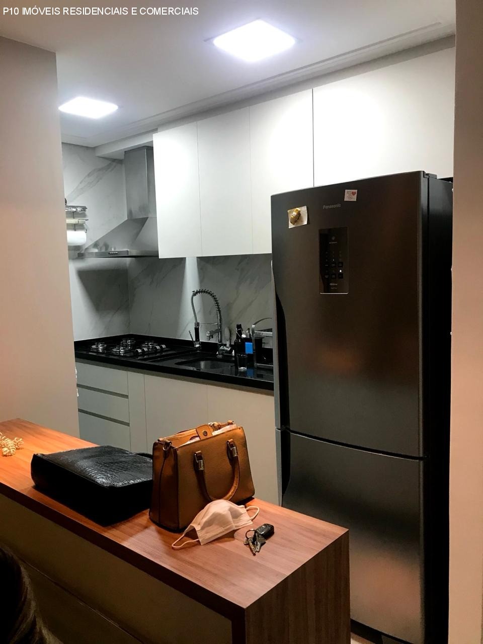 Apartamento à venda com 2 quartos, 67m² - Foto 4