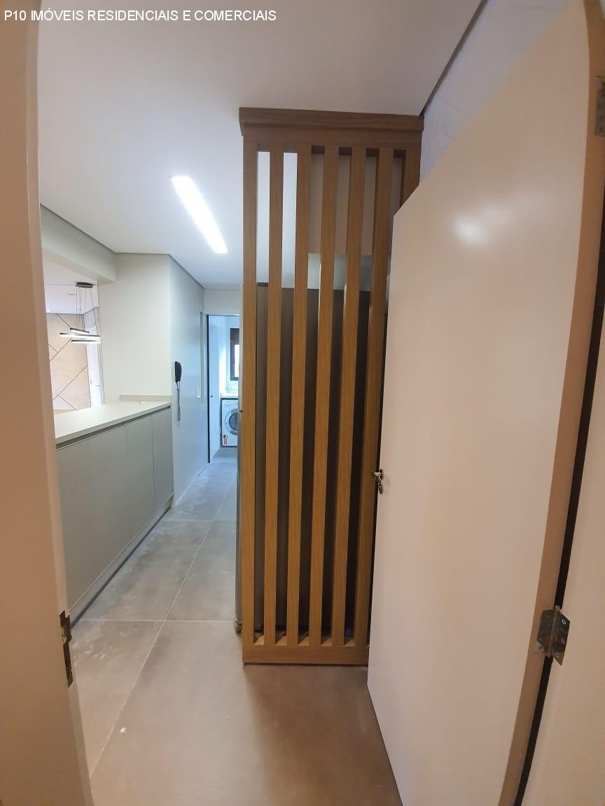 Apartamento à venda com 2 quartos, 70m² - Foto 8