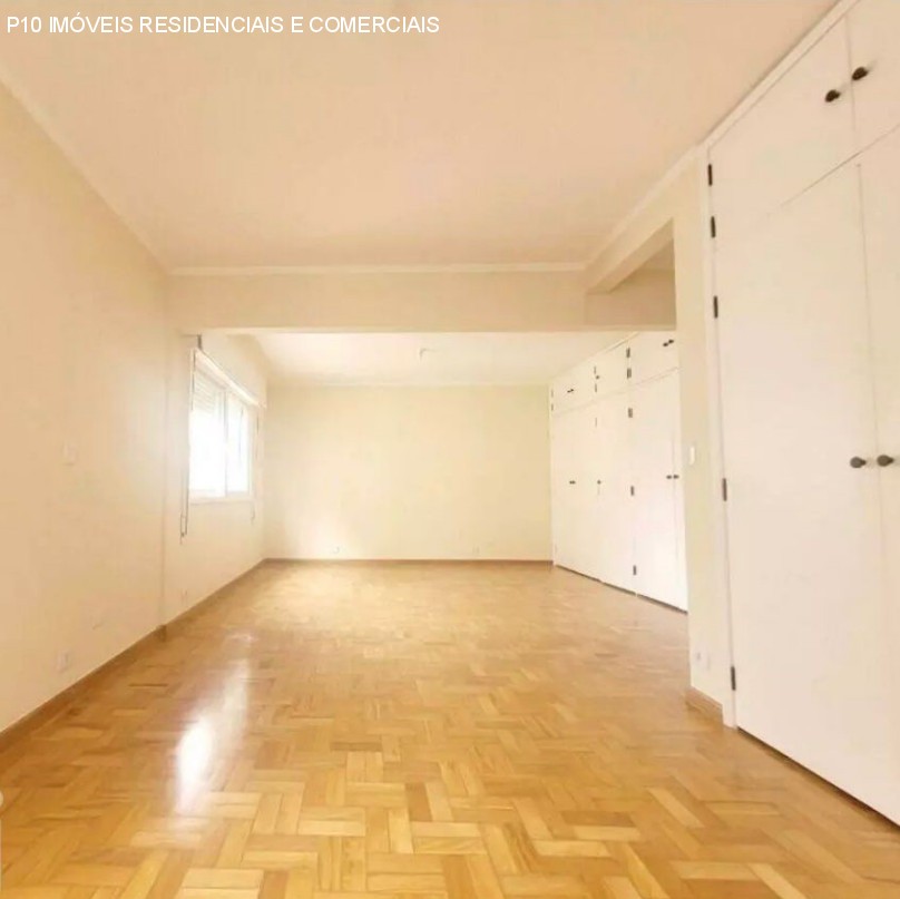 Apartamento à venda com 3 quartos, 237m² - Foto 4