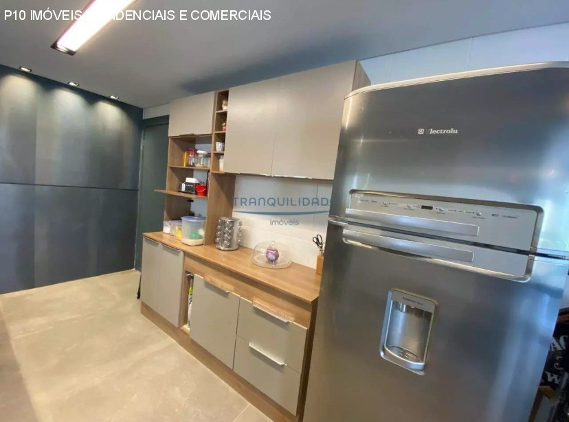 Apartamento à venda com 2 quartos, 127m² - Foto 9