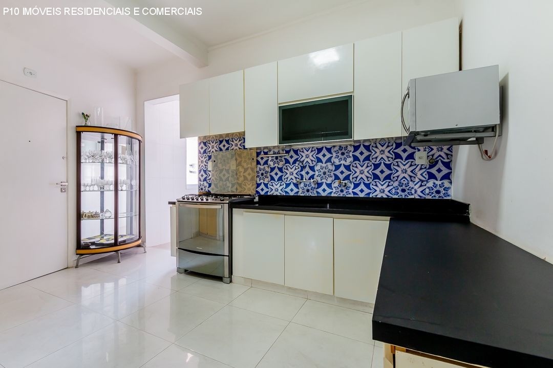 Apartamento à venda com 3 quartos, 158m² - Foto 9