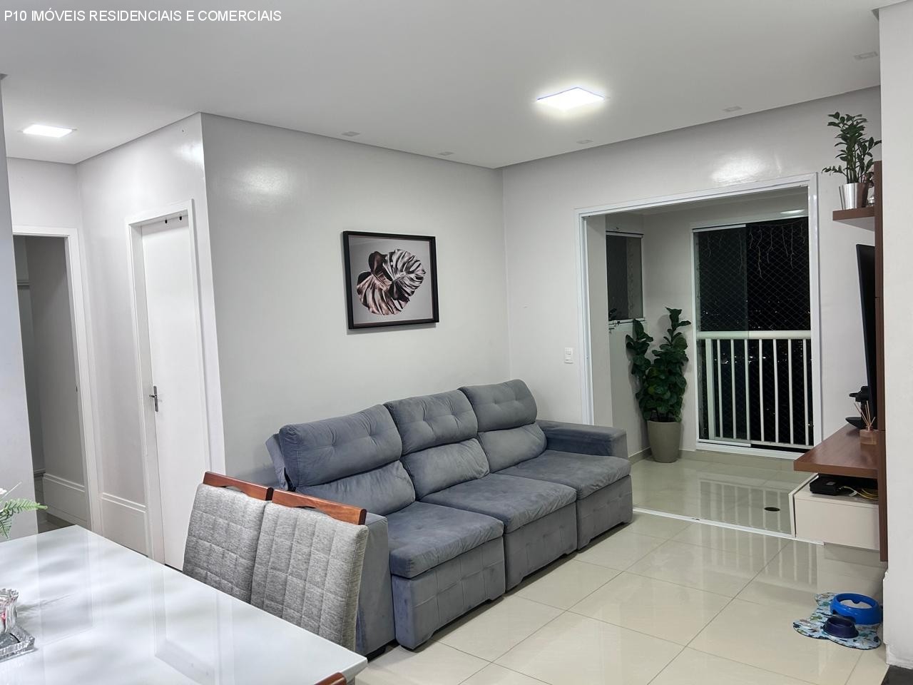 Apartamento à venda com 2 quartos, 61m² - Foto 3