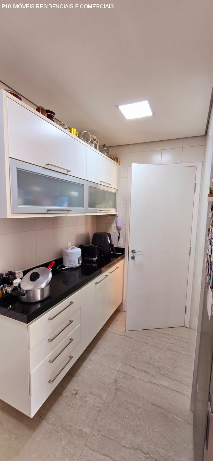 Apartamento à venda com 4 quartos, 177m² - Foto 11