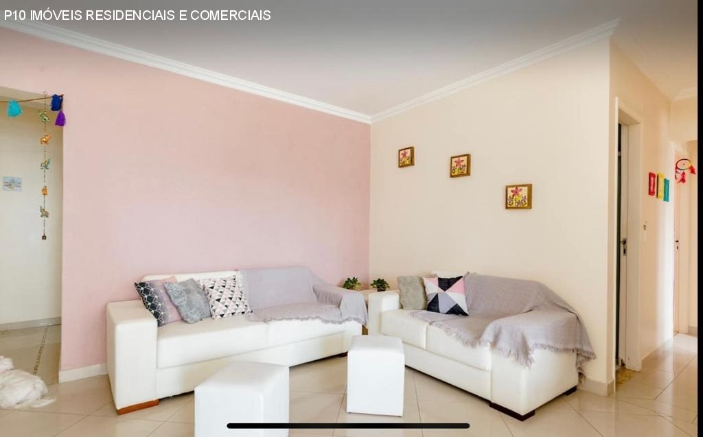 Apartamento à venda com 3 quartos, 81m² - Foto 1