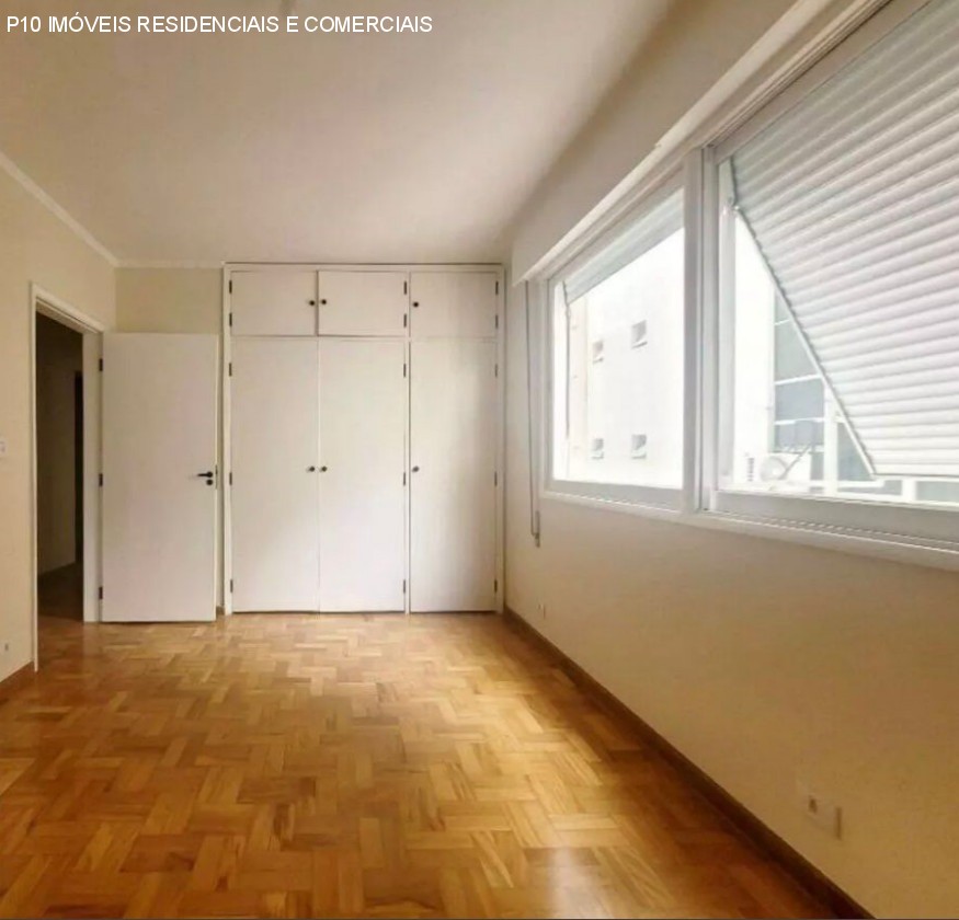 Apartamento à venda com 3 quartos, 237m² - Foto 12