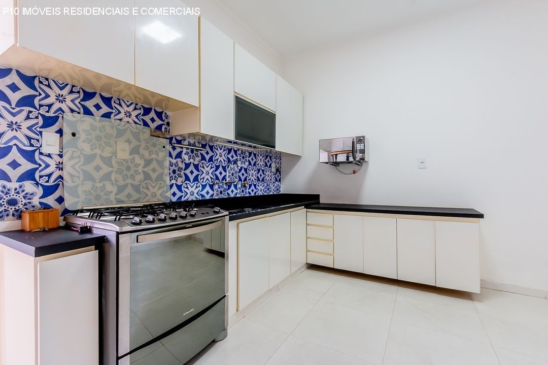 Apartamento à venda com 3 quartos, 158m² - Foto 10