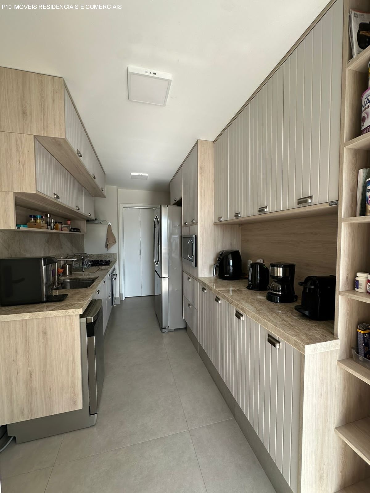 Apartamento à venda com 3 quartos, 138m² - Foto 11