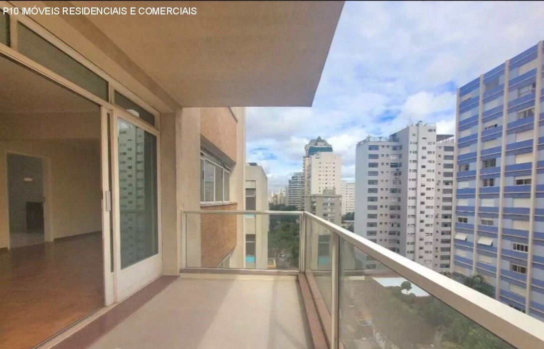 Apartamento à venda com 3 quartos, 237m² - Foto 1