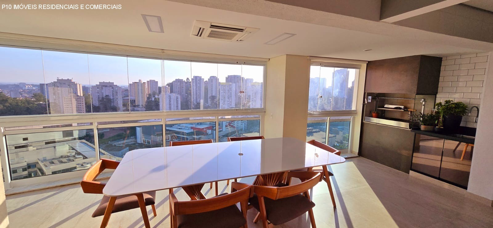 Apartamento à venda com 4 quartos, 177m² - Foto 2