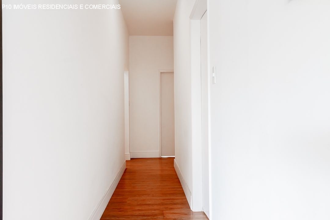 Apartamento à venda com 3 quartos, 158m² - Foto 13