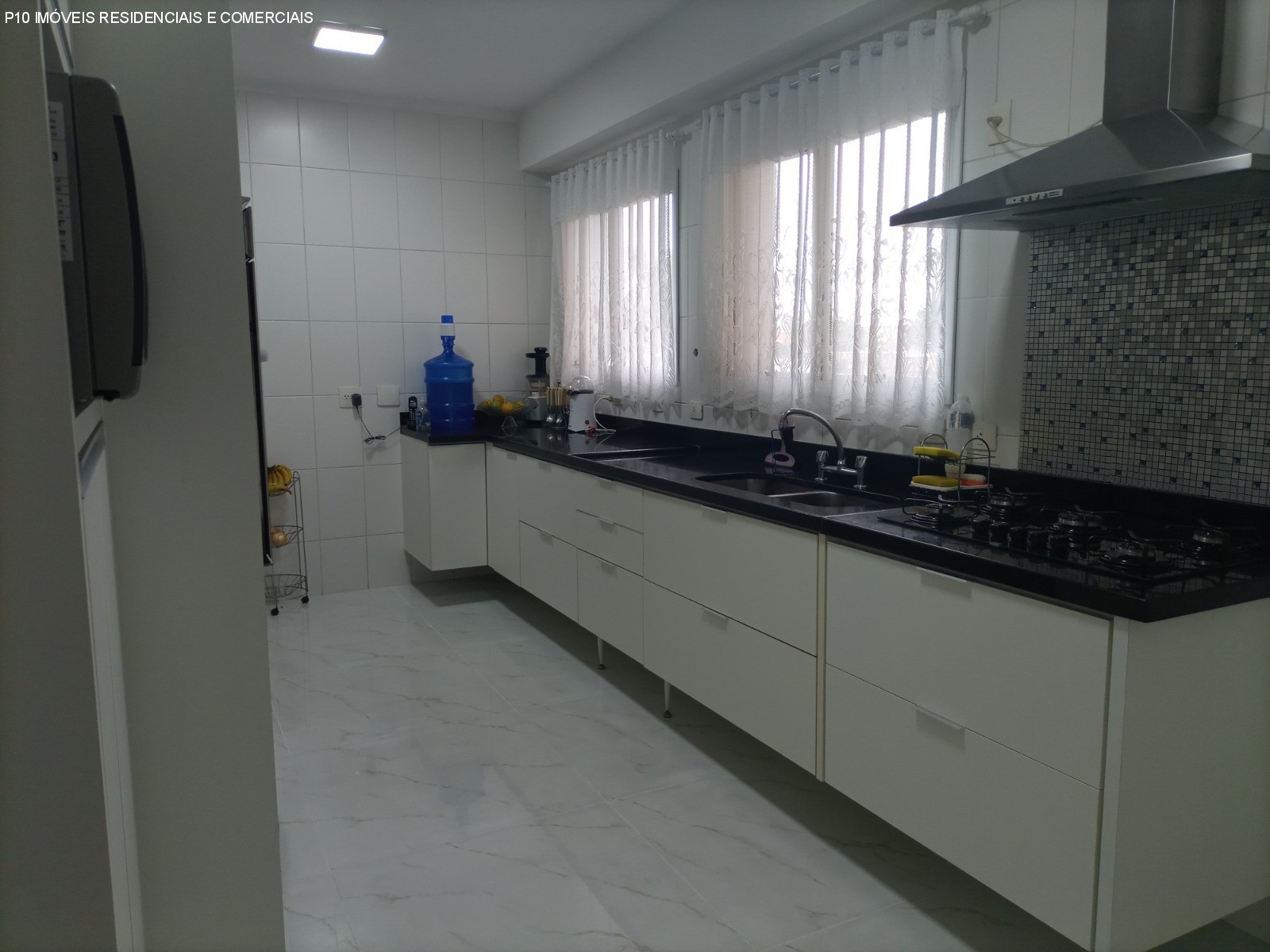 Apartamento à venda com 2 quartos, 156m² - Foto 9