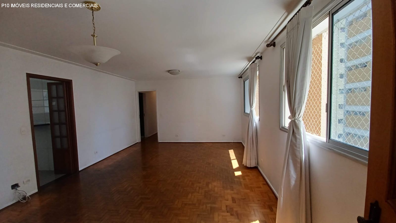 Apartamento à venda com 3 quartos, 105m² - Foto 3