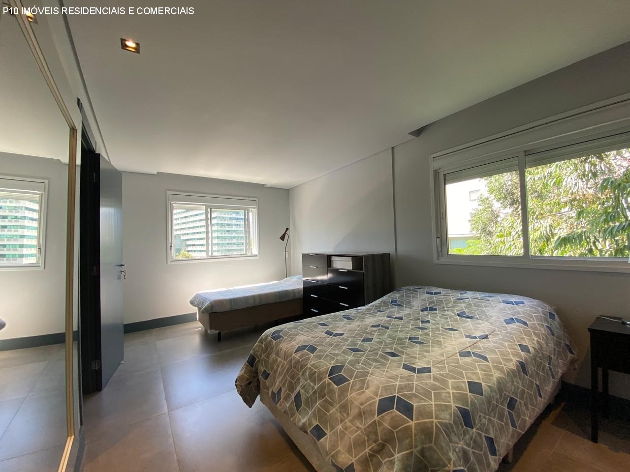 Apartamento à venda com 2 quartos, 127m² - Foto 12