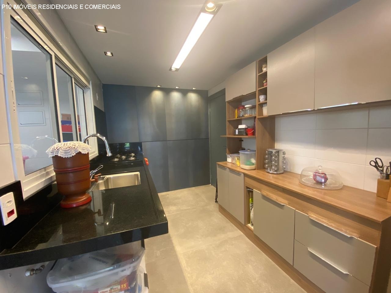 Apartamento à venda com 2 quartos, 127m² - Foto 10