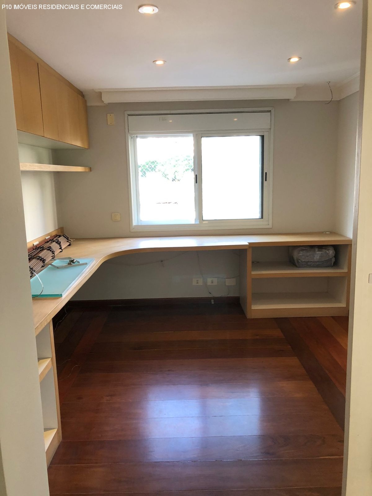 Apartamento à venda com 3 quartos, 200m² - Foto 11