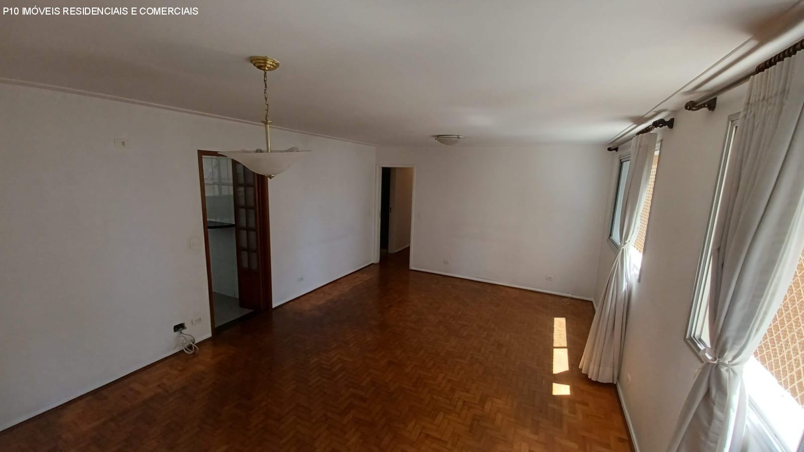 Apartamento à venda com 3 quartos, 105m² - Foto 1