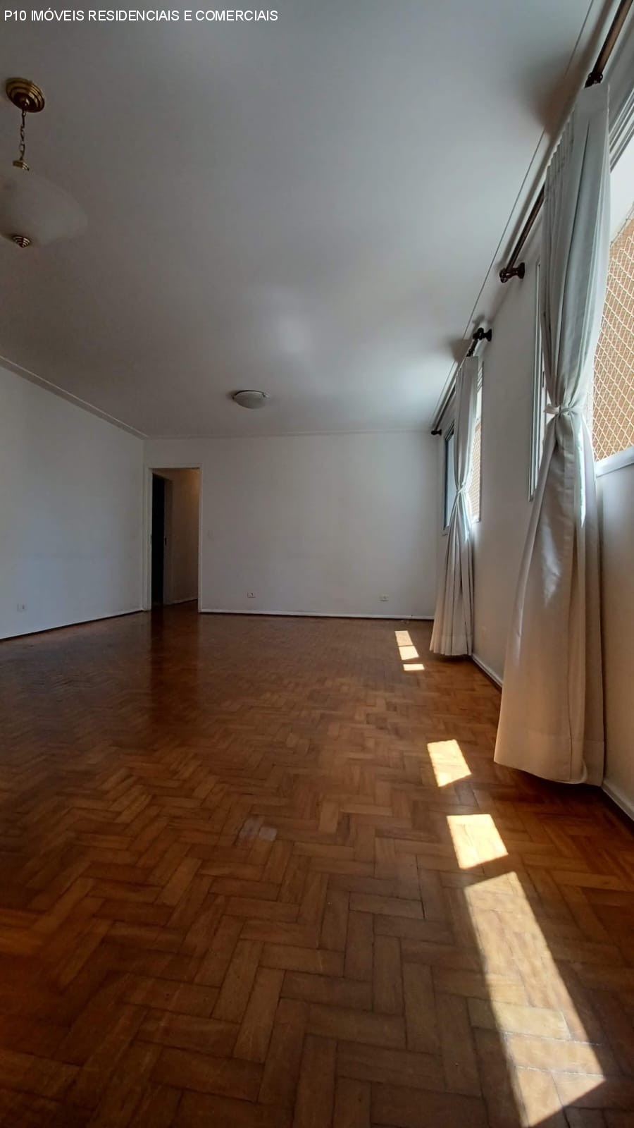 Apartamento à venda com 3 quartos, 105m² - Foto 4