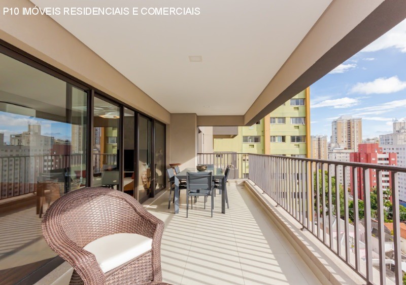 Apartamento à venda com 3 quartos, 163m² - Foto 1