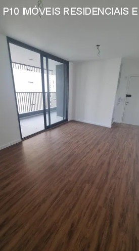 Apartamento à venda com 2 quartos, 69m² - Foto 1