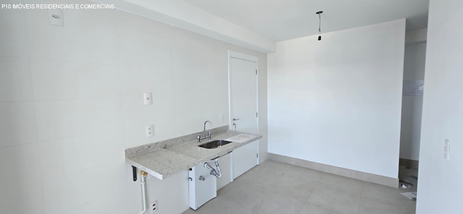 Apartamento à venda com 3 quartos, 136m² - Foto 11