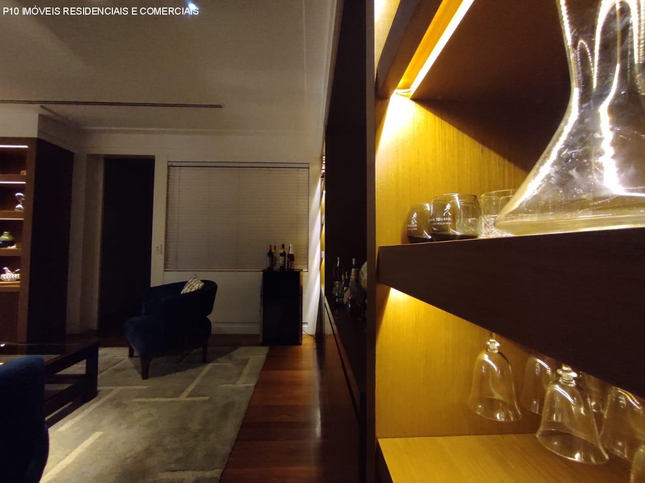 Apartamento à venda com 3 quartos, 281m² - Foto 30