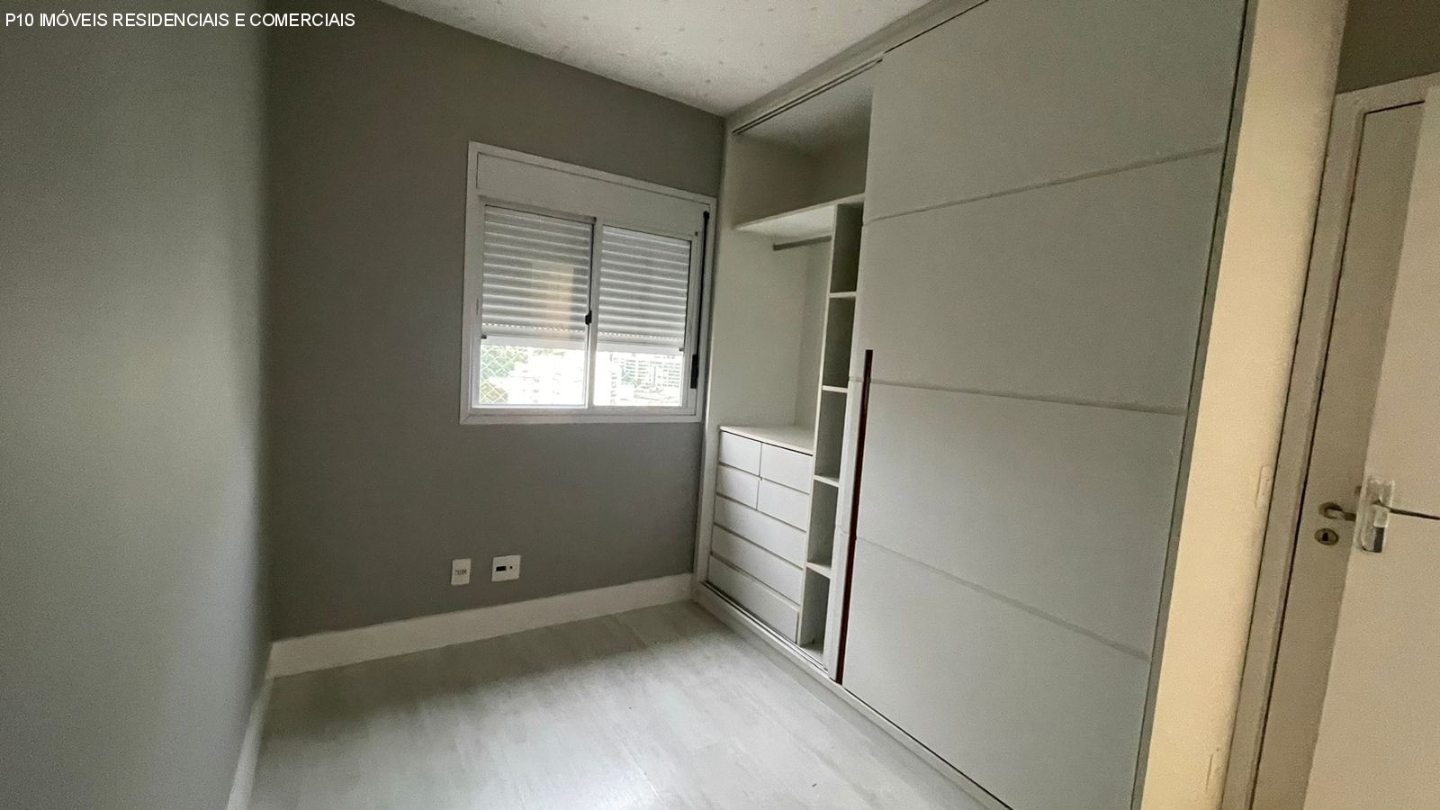 Apartamento à venda com 2 quartos, 66m² - Foto 12