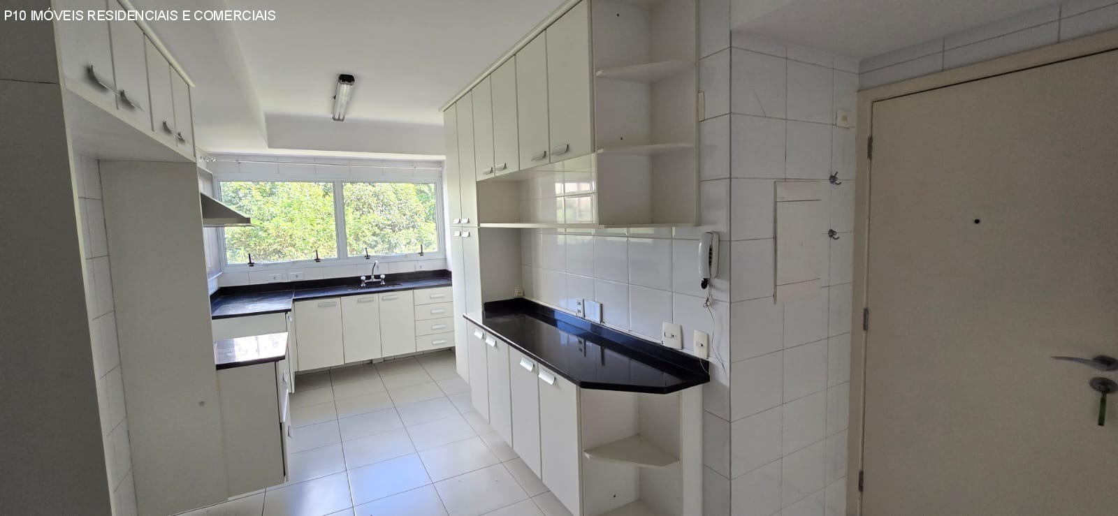 Apartamento à venda com 3 quartos, 138m² - Foto 13