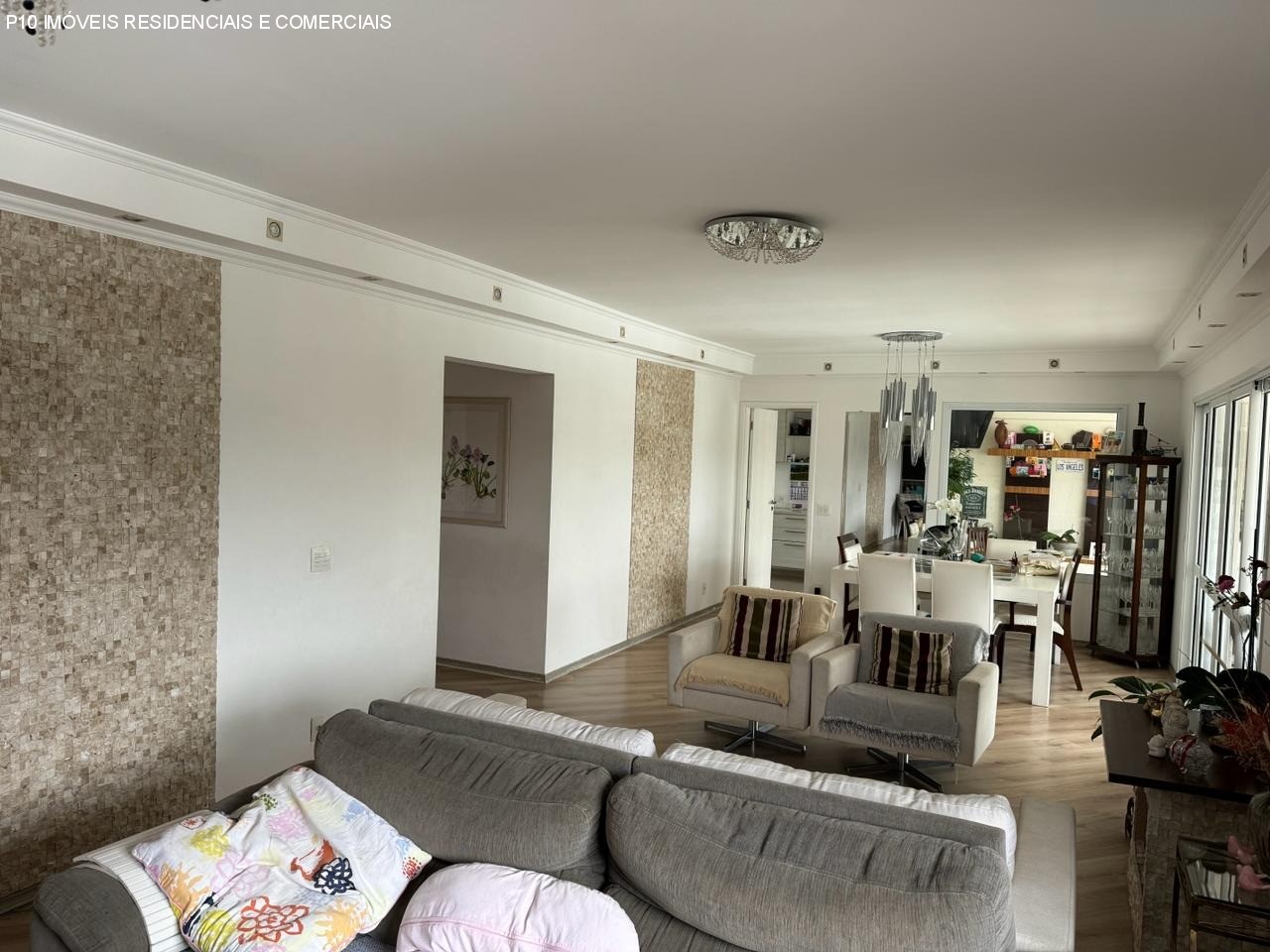 Apartamento à venda com 3 quartos, 181m² - Foto 4