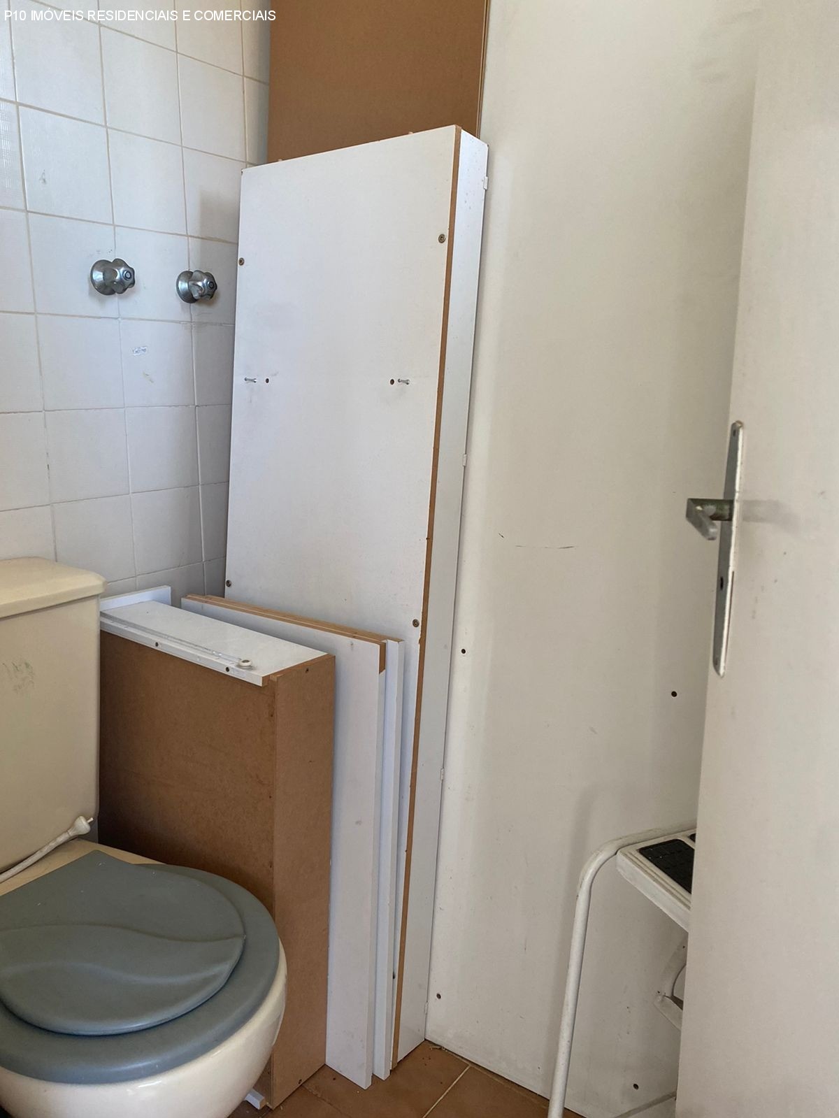 Apartamento à venda com 2 quartos, 70m² - Foto 9