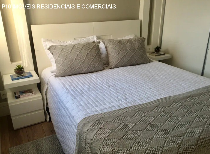 Apartamento à venda com 2 quartos, 77m² - Foto 11