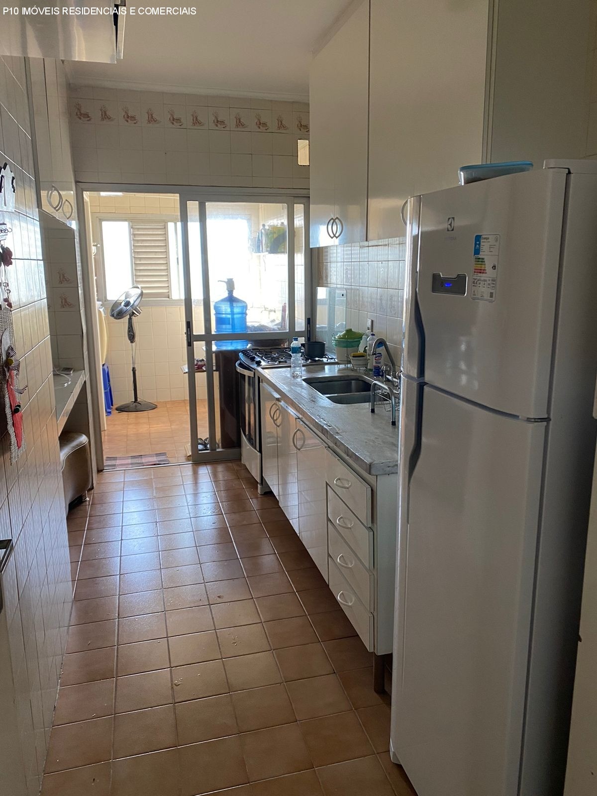 Apartamento à venda com 2 quartos, 70m² - Foto 14