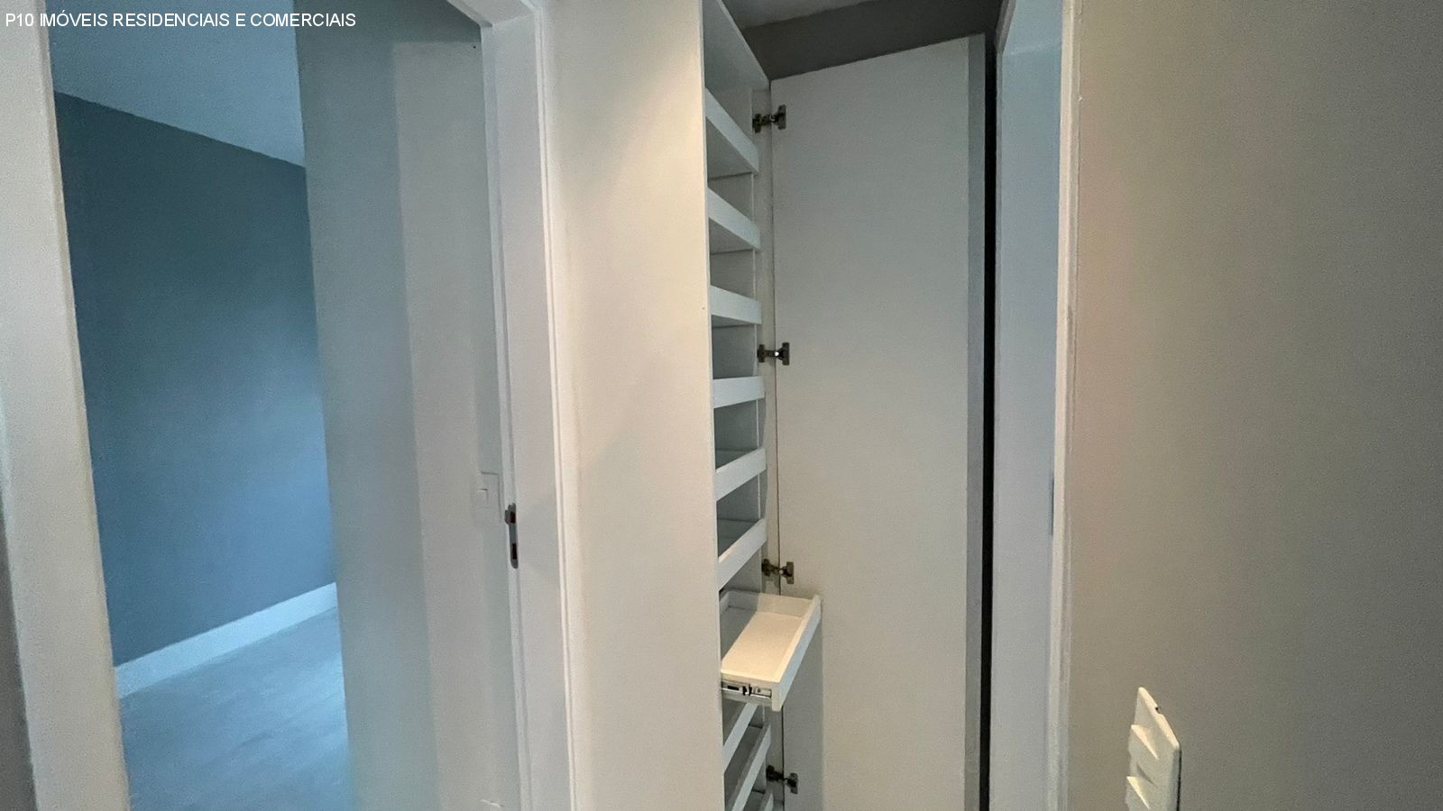 Apartamento à venda com 2 quartos, 66m² - Foto 7