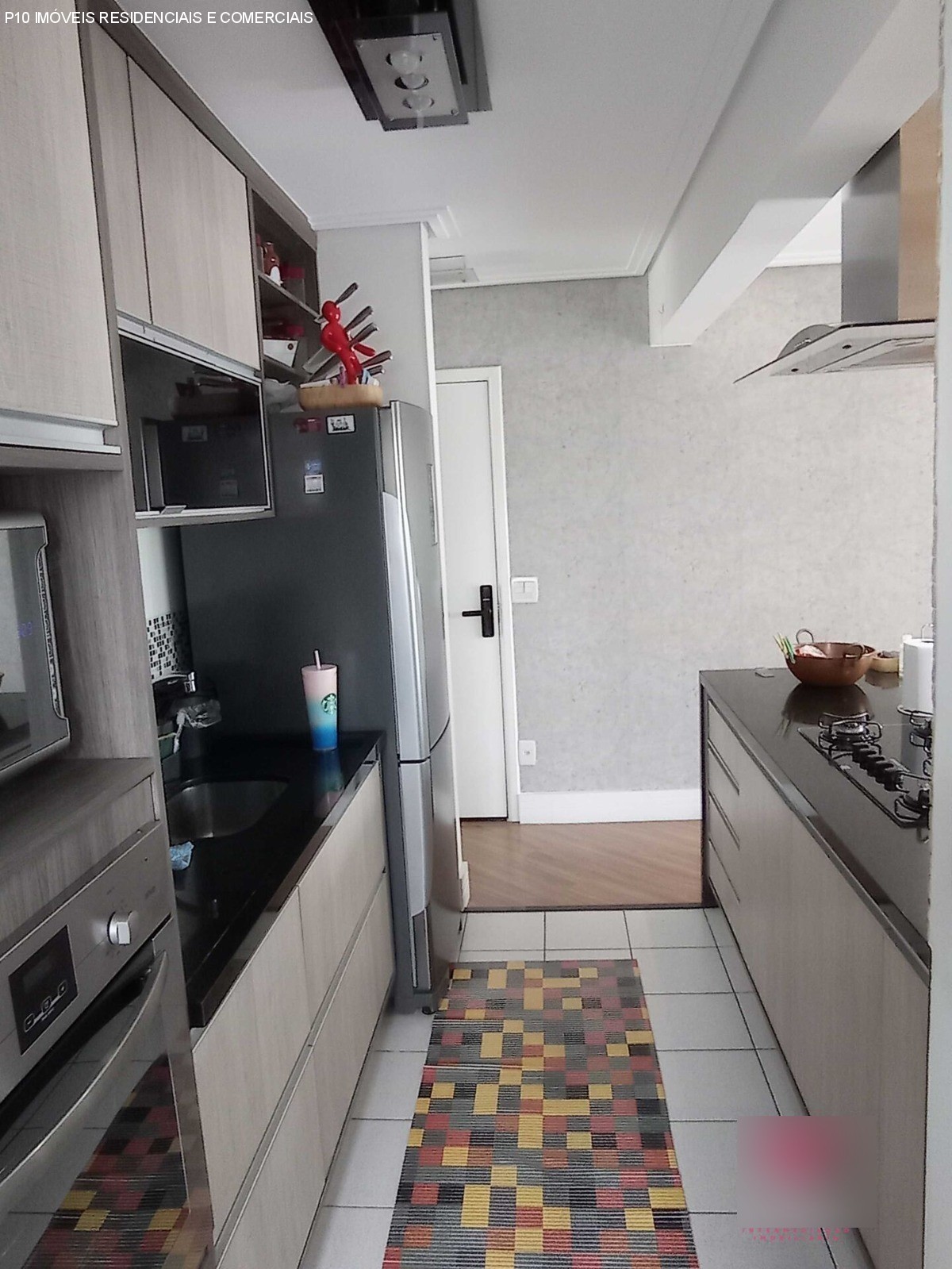 Apartamento à venda com 2 quartos, 69m² - Foto 11