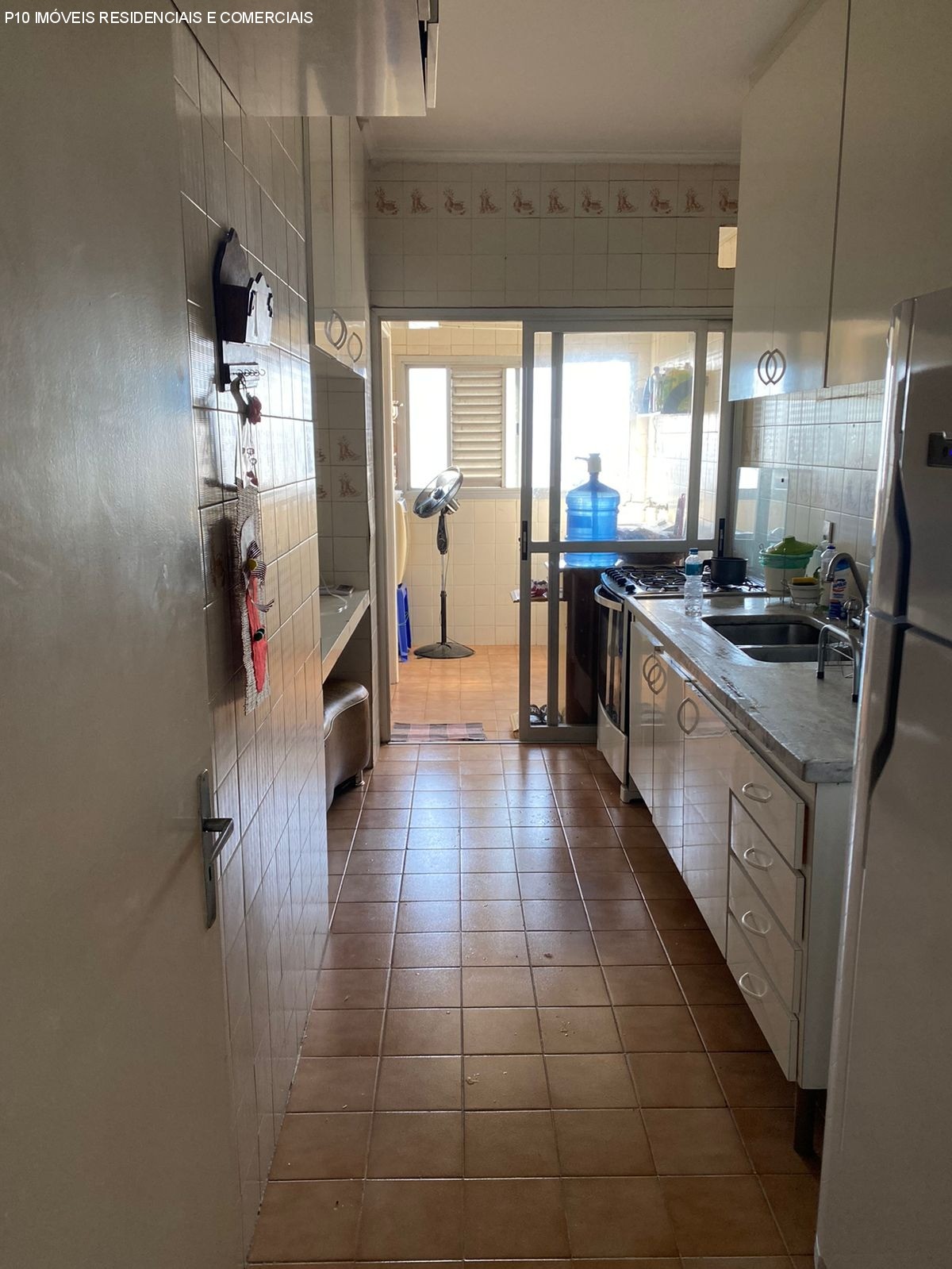 Apartamento à venda com 2 quartos, 70m² - Foto 10