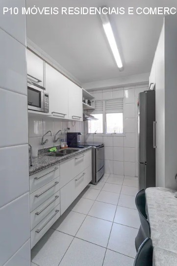 Apartamento à venda com 3 quartos, 137m² - Foto 8