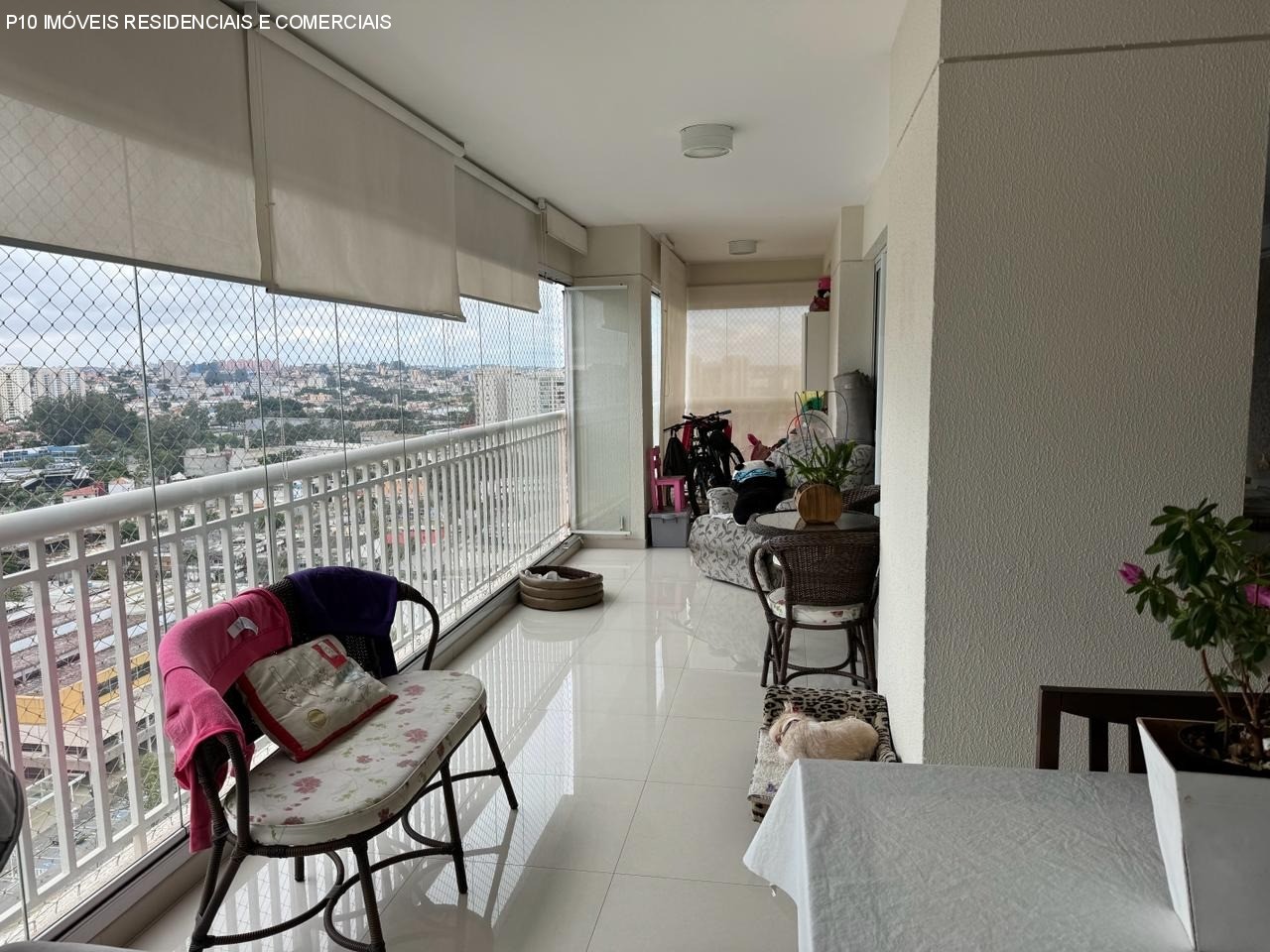 Apartamento à venda com 3 quartos, 181m² - Foto 2