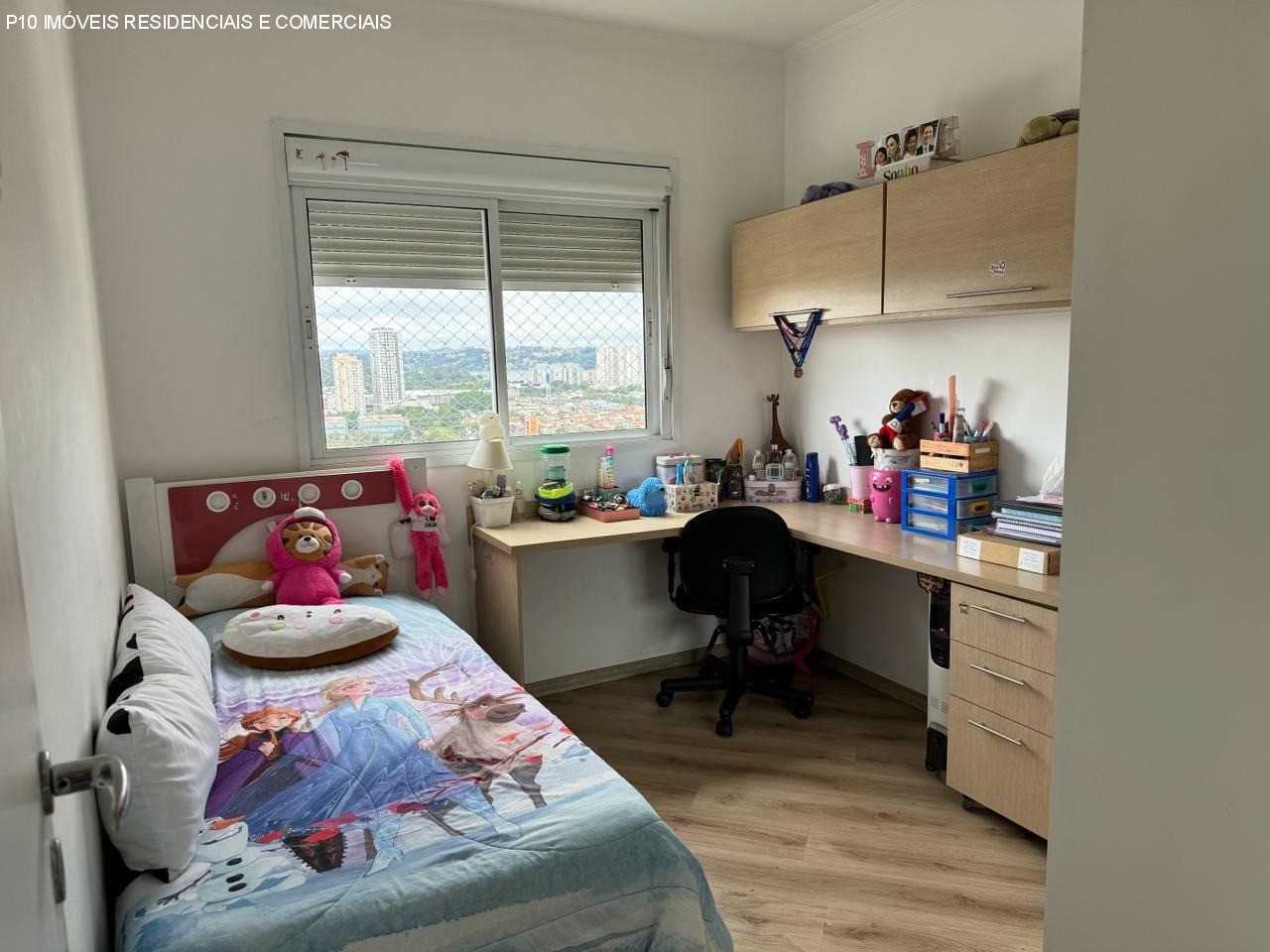 Apartamento à venda com 3 quartos, 181m² - Foto 9