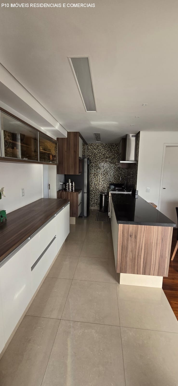 Apartamento à venda com 2 quartos, 106m² - Foto 13