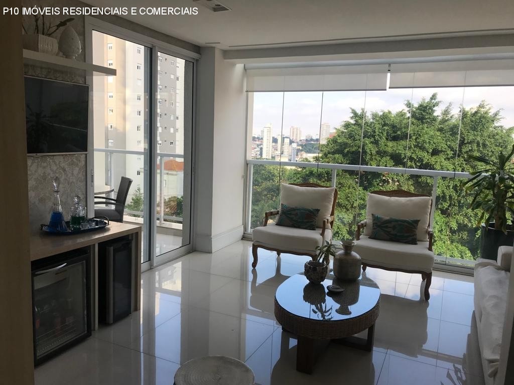 Apartamento à venda com 3 quartos, 236m² - Foto 4