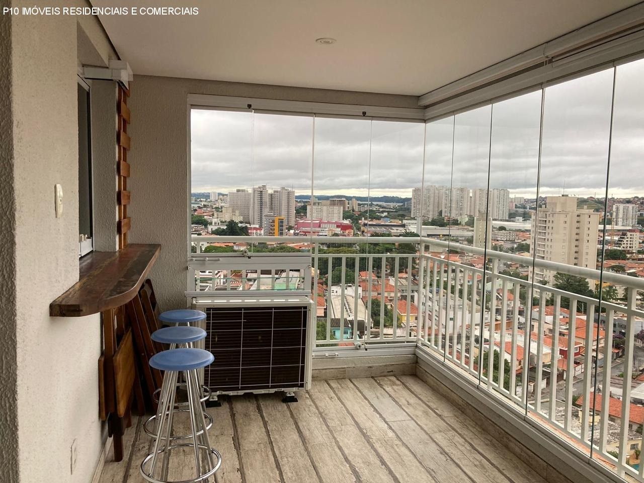 Apartamento à venda com 2 quartos, 82m² - Foto 2