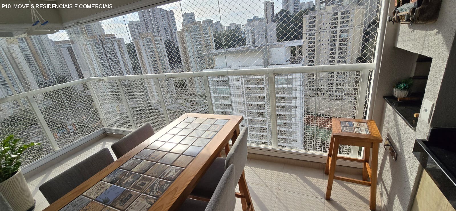 Apartamento à venda com 2 quartos, 106m² - Foto 1