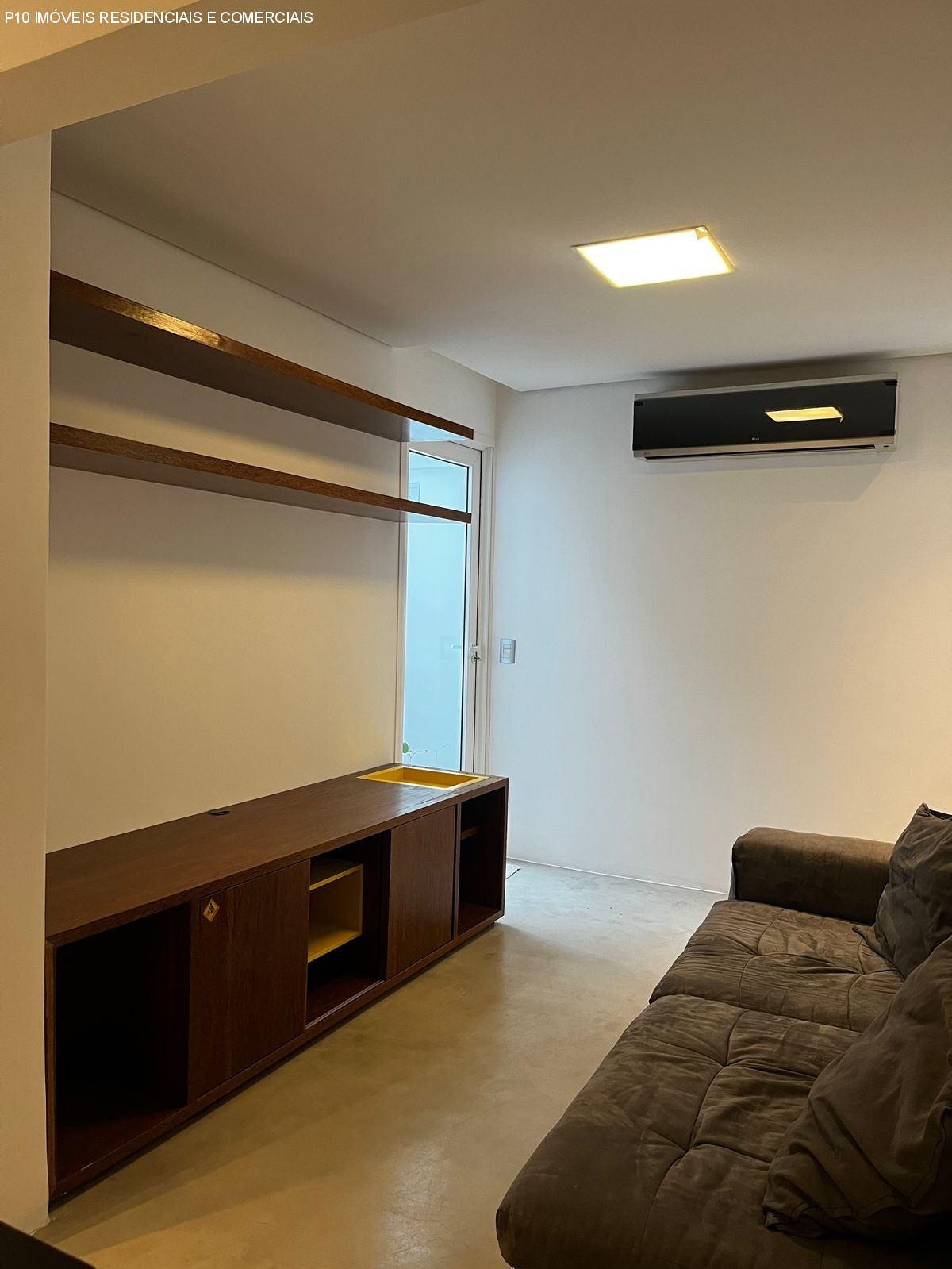 Apartamento à venda com 2 quartos, 83m² - Foto 2