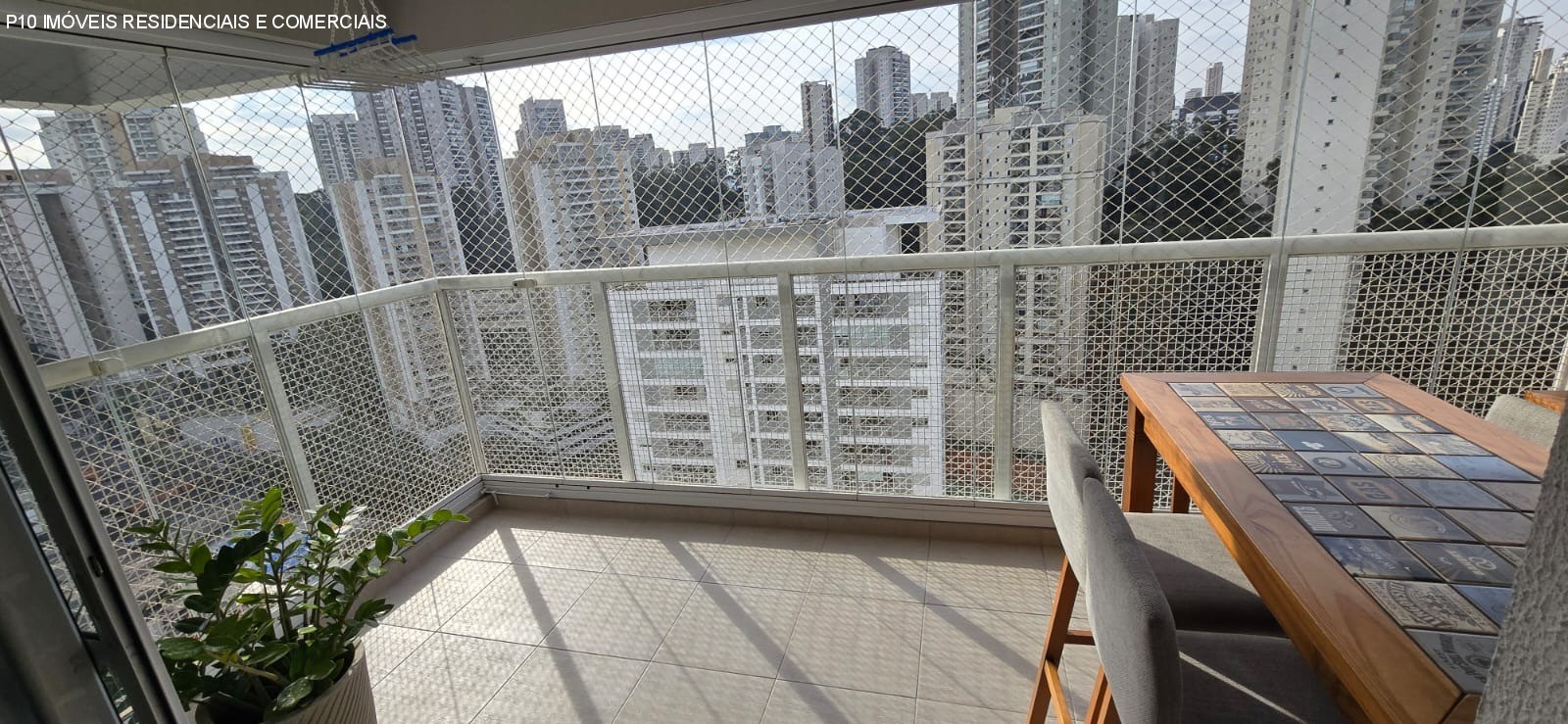 Apartamento à venda com 2 quartos, 106m² - Foto 2