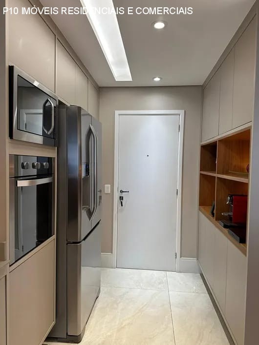 Apartamento à venda com 3 quartos, 138m² - Foto 10