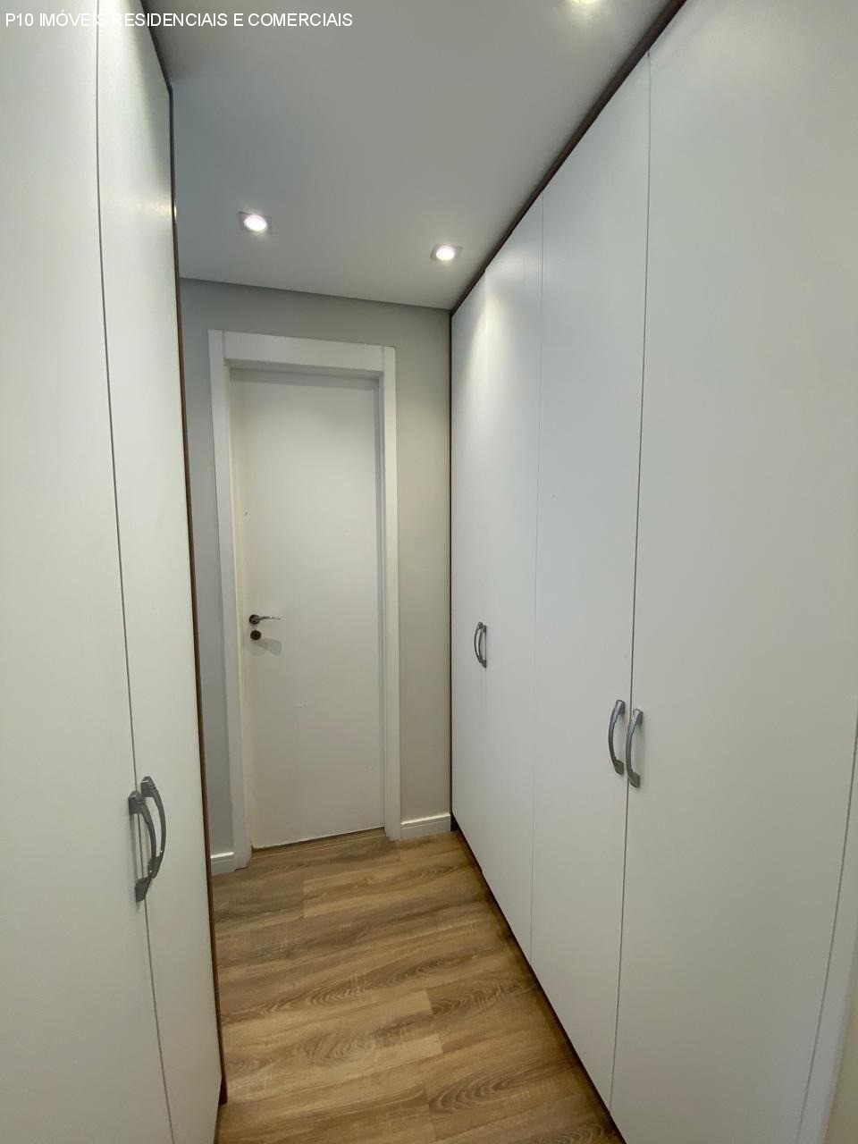 Apartamento à venda com 3 quartos, 137m² - Foto 21