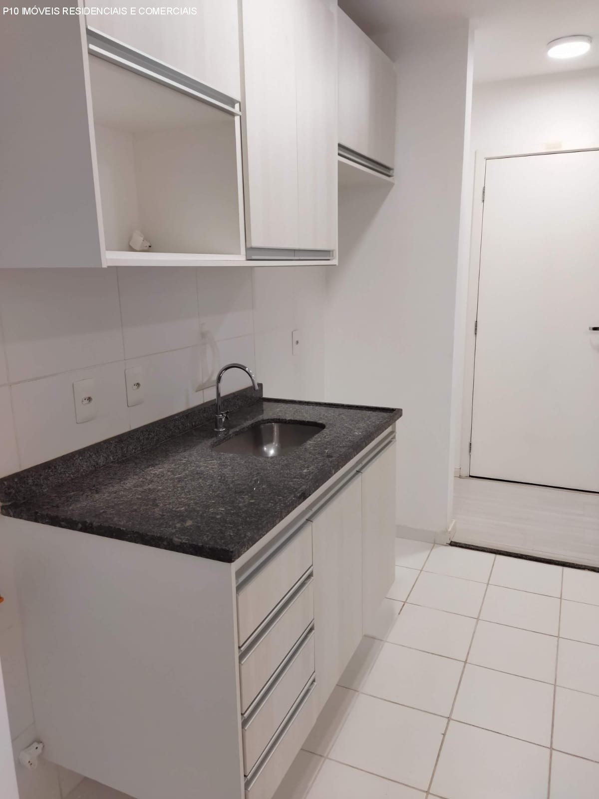 Apartamento à venda com 3 quartos, 74m² - Foto 11